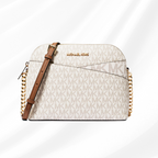 Jet Set Travel Medium Logo Dome Crossbody Bag